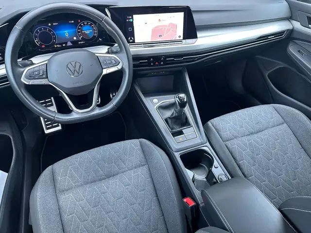 Volkswagen Golf view 12