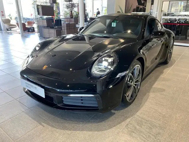 Porsche 992 Carrera PDK