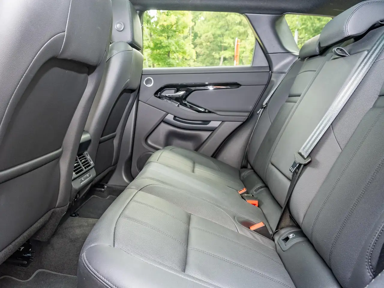 Land Rover Range Rover Evoque 2026 — фото 14