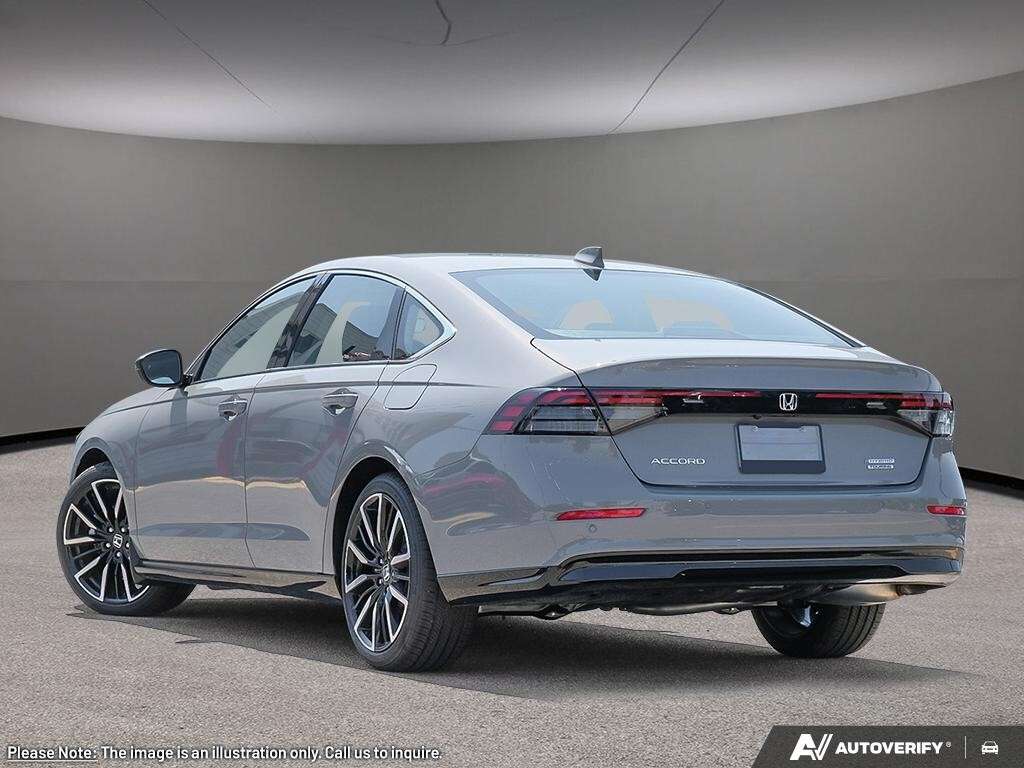 2026 Honda Accord Touring eCVT Hybrid Sedan — снимка 1
