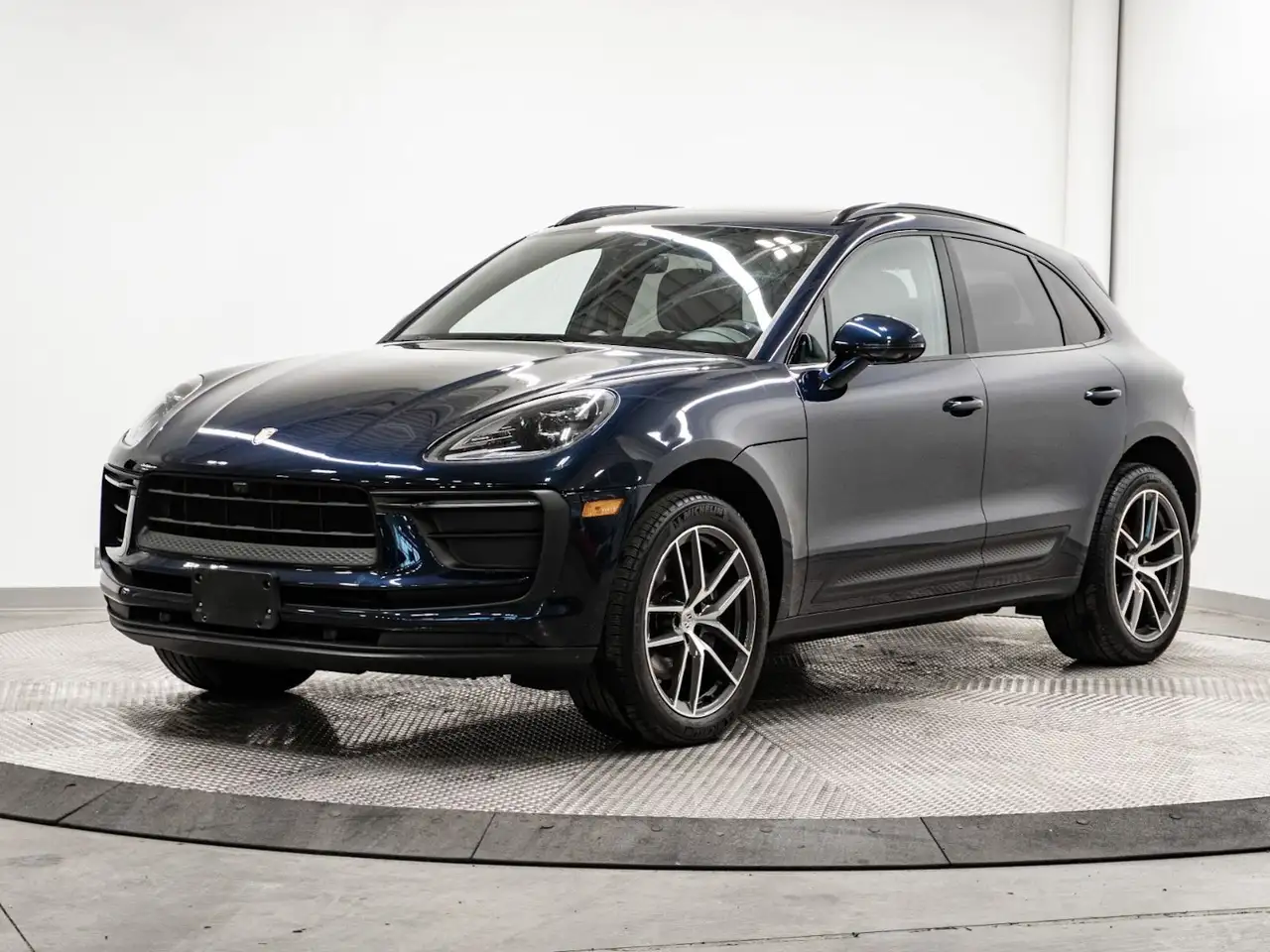 2023 Porsche Macan