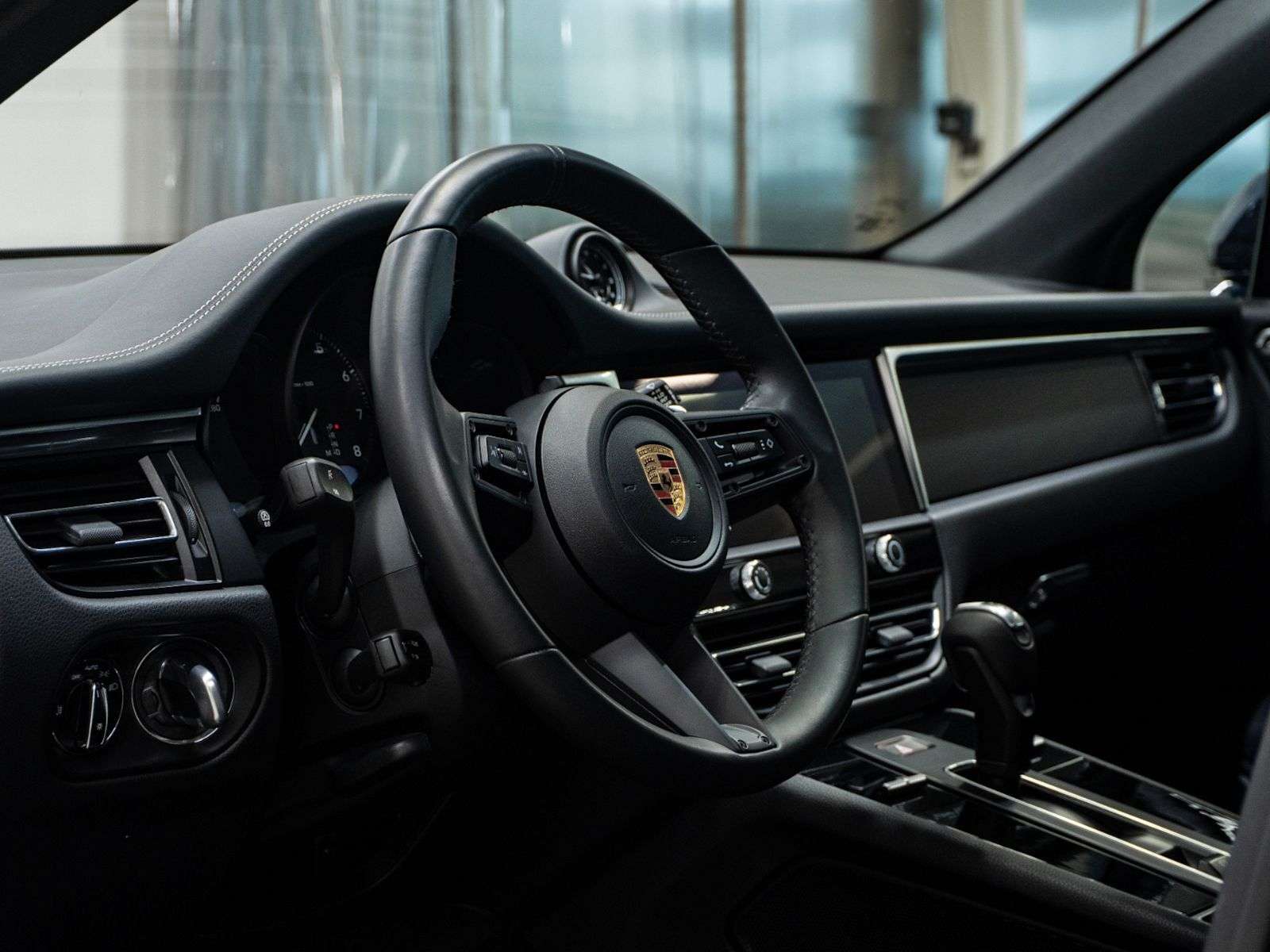 2023 Porsche Macan Fresh New Arrival, Low Mileage, Full Services, Ple thumb 26