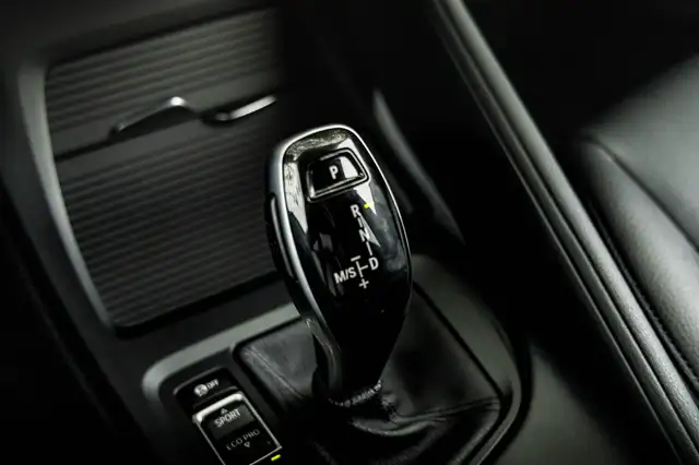 BMW X1 view 14
