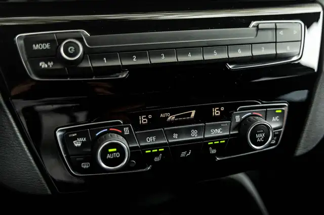 BMW X1 view 13