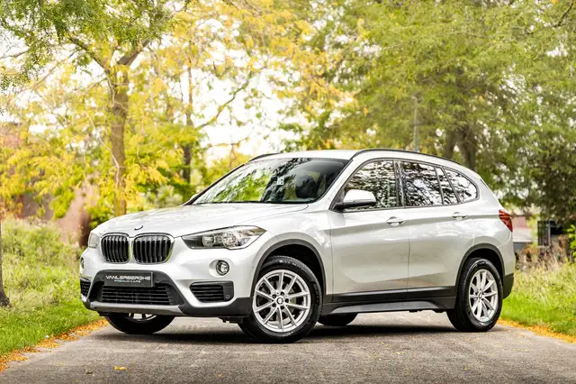 BMW X1 view 3
