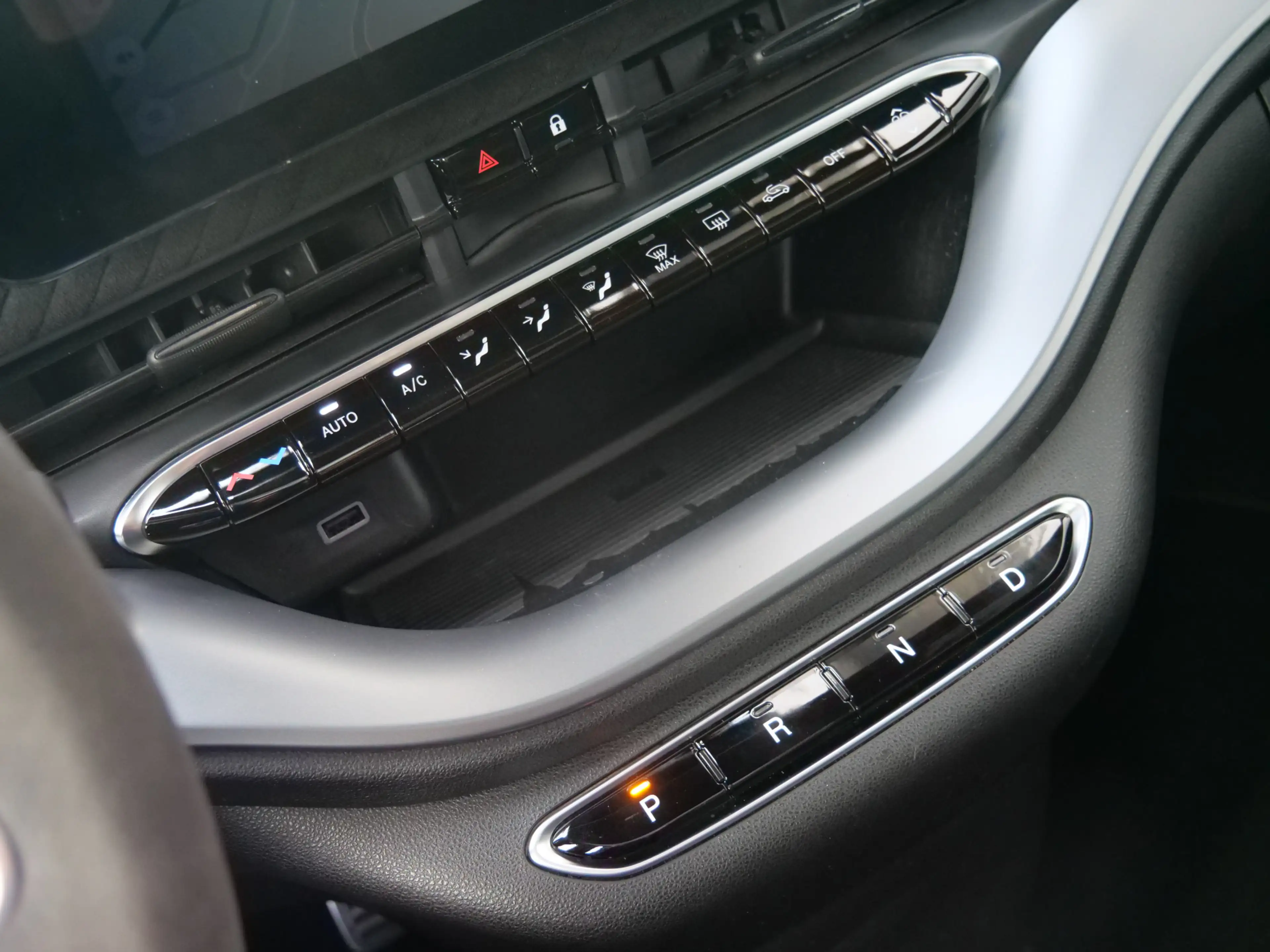 Fiat 500 Abarth Turismo 42 kWh Navigatie / LED / Panoramadak / Cam — photo 21
