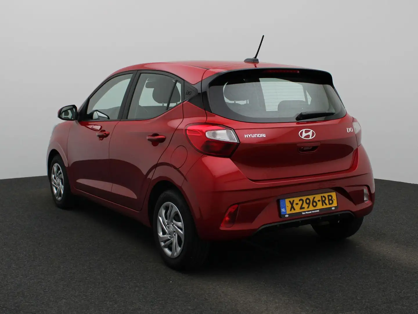 Hyundai i10 1.0 Comfort Smart | Apple Carplay/Android Auto | N Rood - 2