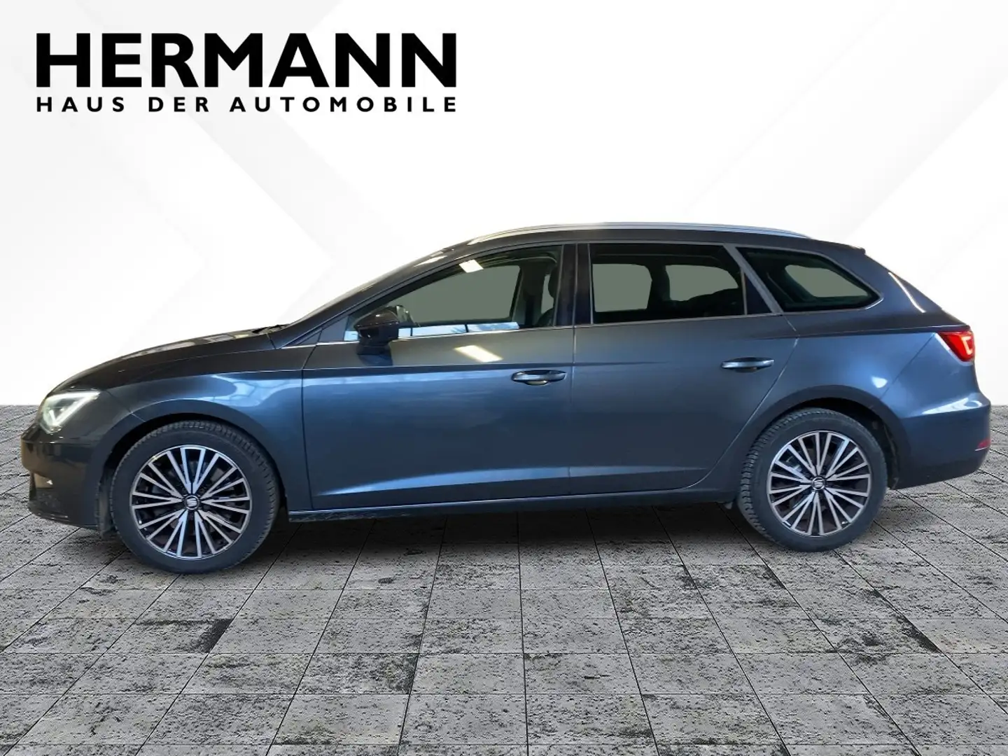 SEAT Leon 2.0 TSI ST Xcellence *LED*AHK*NAVI*KeyLess Grijs - 2