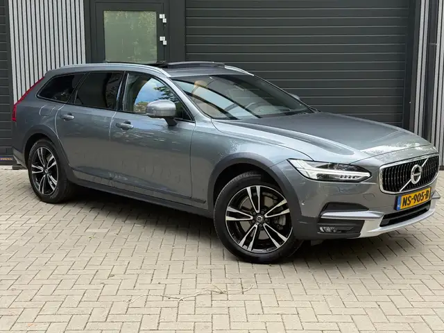 Volvo V90 Cross Country 2.0 T5 Pro