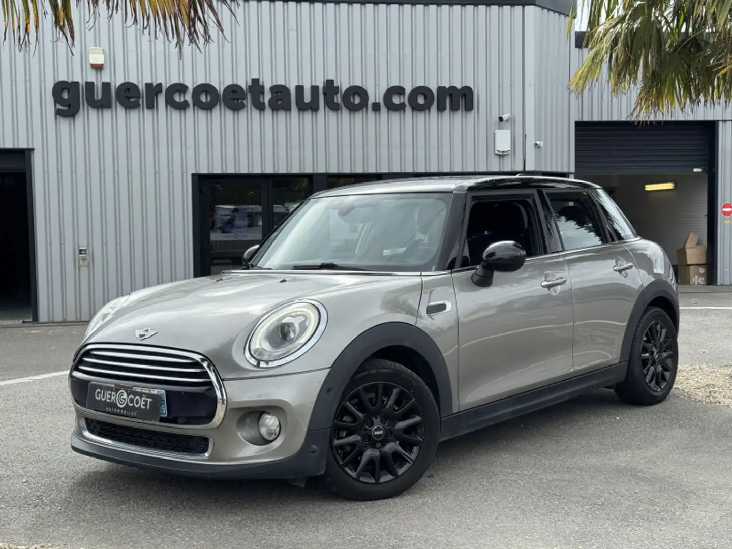 MINI Cooper COOPER 136CH BUSINESS BVA Gris - 2