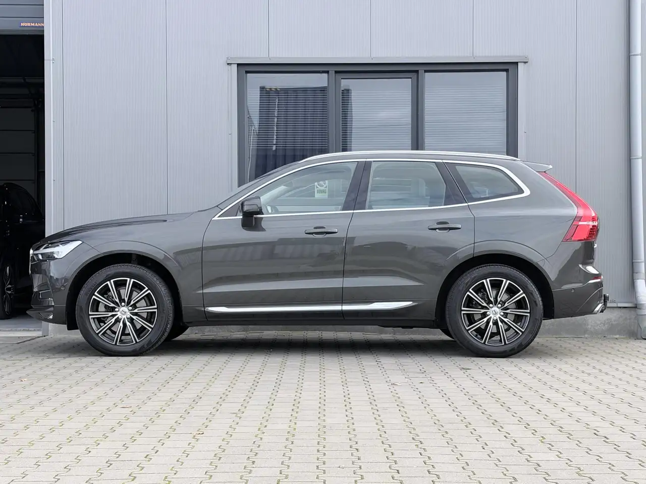 2017 Volvo XC60 2.0 T5 AWD Inscription 254 PK | Trekhaak | Leder |, photograph 10