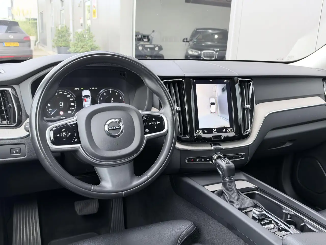 2017 Volvo XC60 2.0 T5 AWD Inscription 254 PK | Trekhaak | Leder |, photograph 8