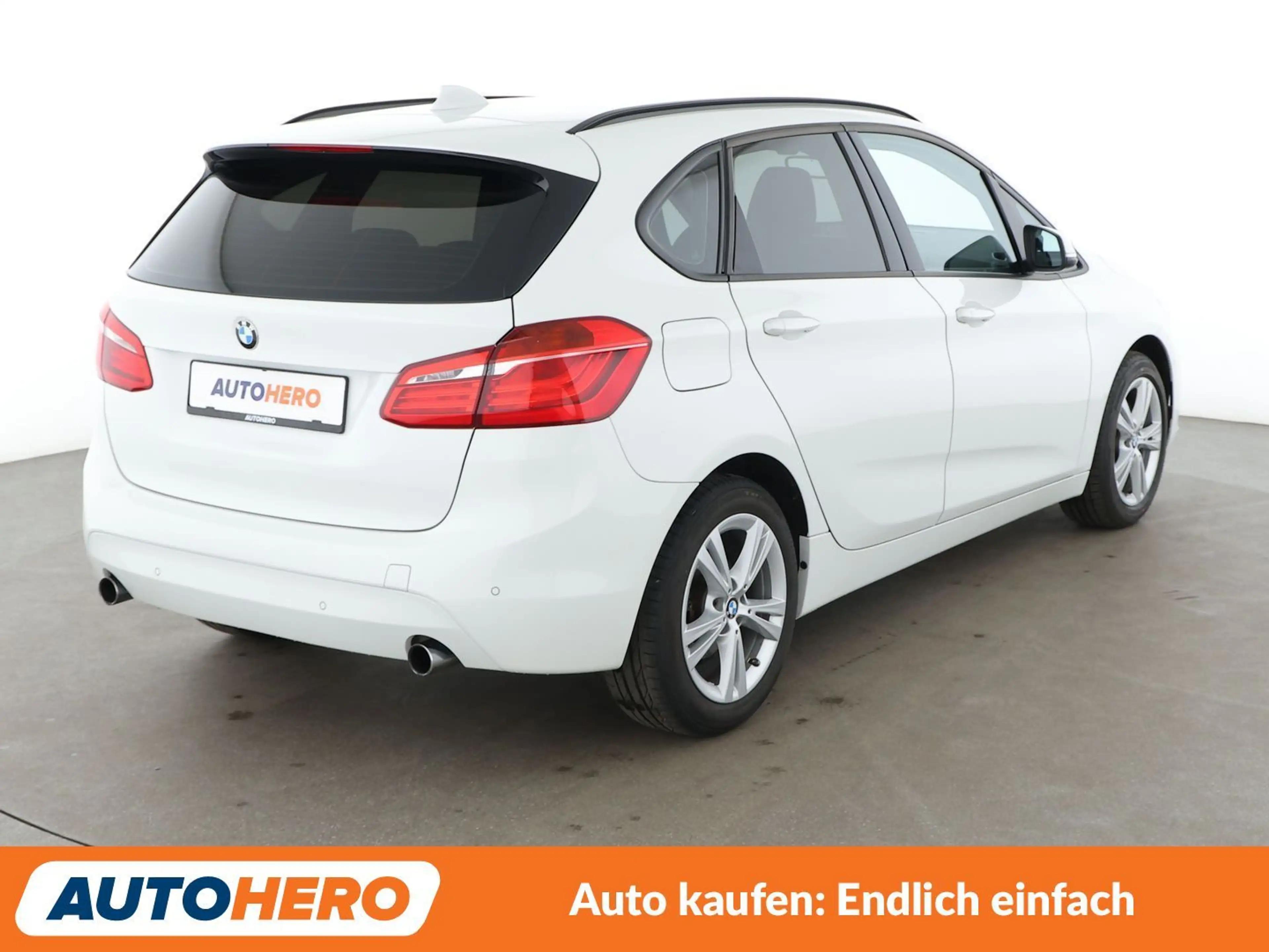BMW 220 220i Active Tourer Advantage Aut.*NAVI*TEMPO*PDC* — photo 6