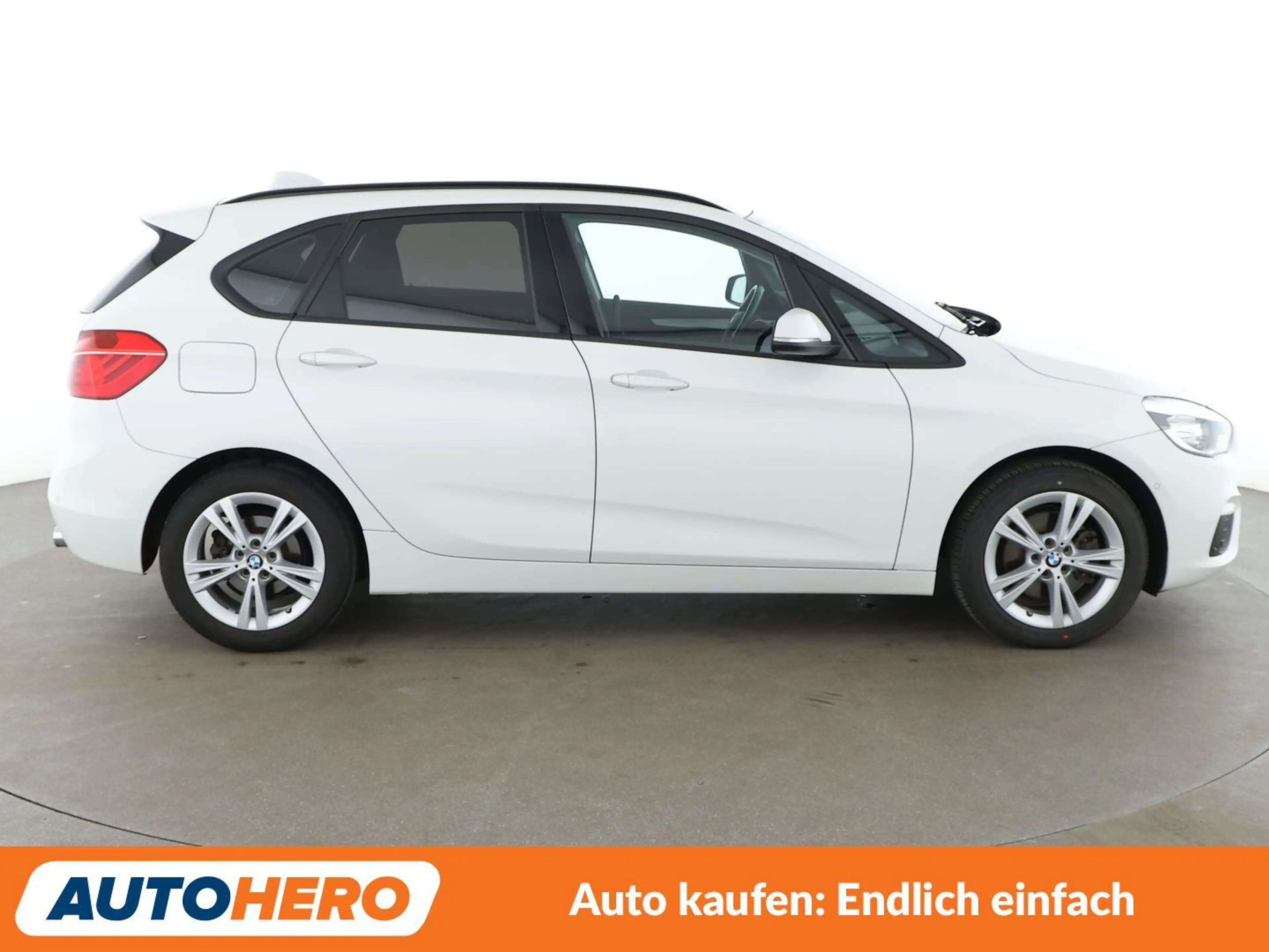 BMW 220 220i Active Tourer Advantage Aut.*NAVI*TEMPO*PDC* — photo 7
