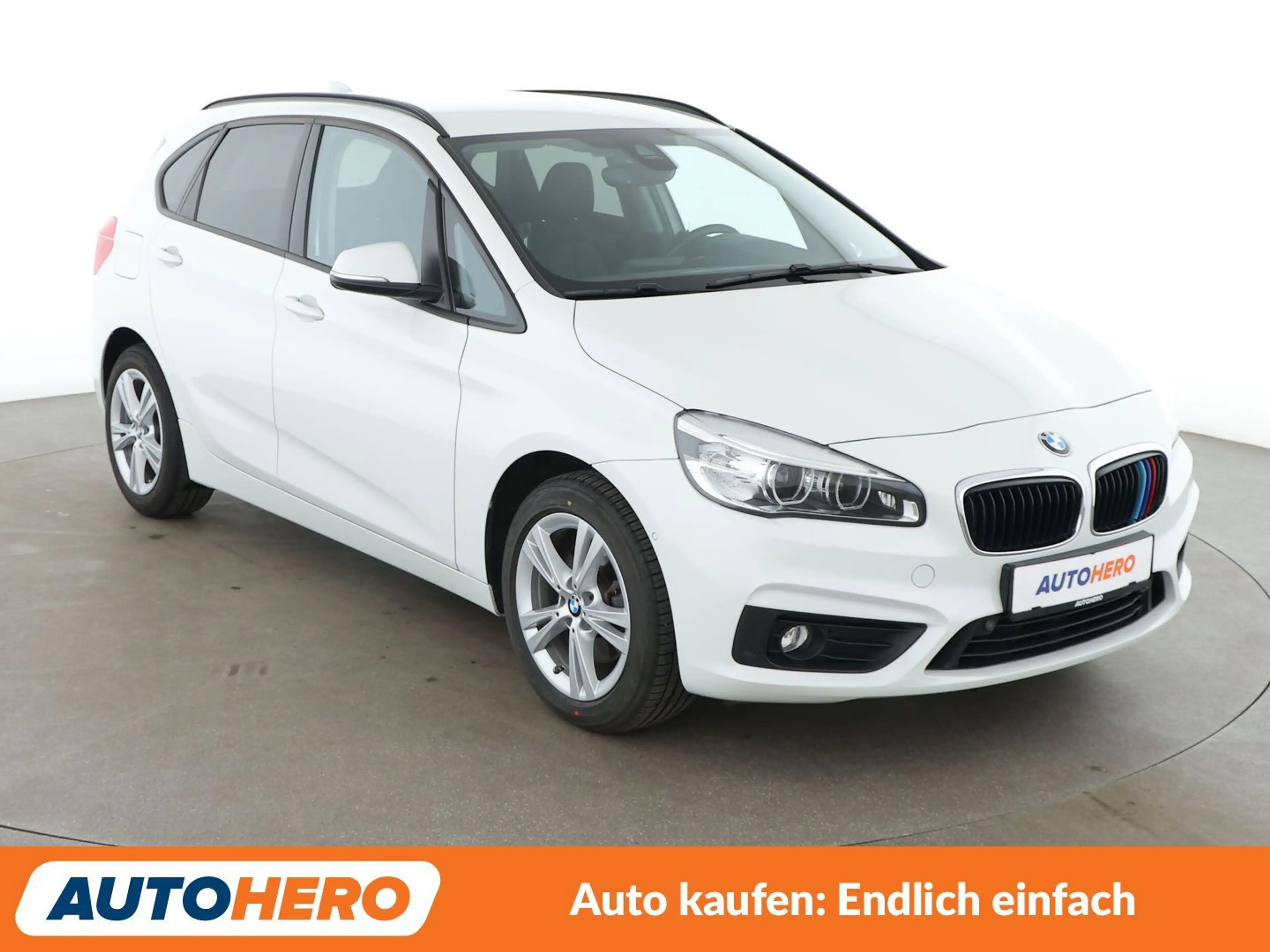 BMW 220 220i Active Tourer Advantage Aut.*NAVI*TEMPO*PDC* — photo 8
