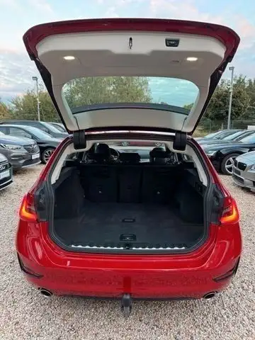 BMW I view 13