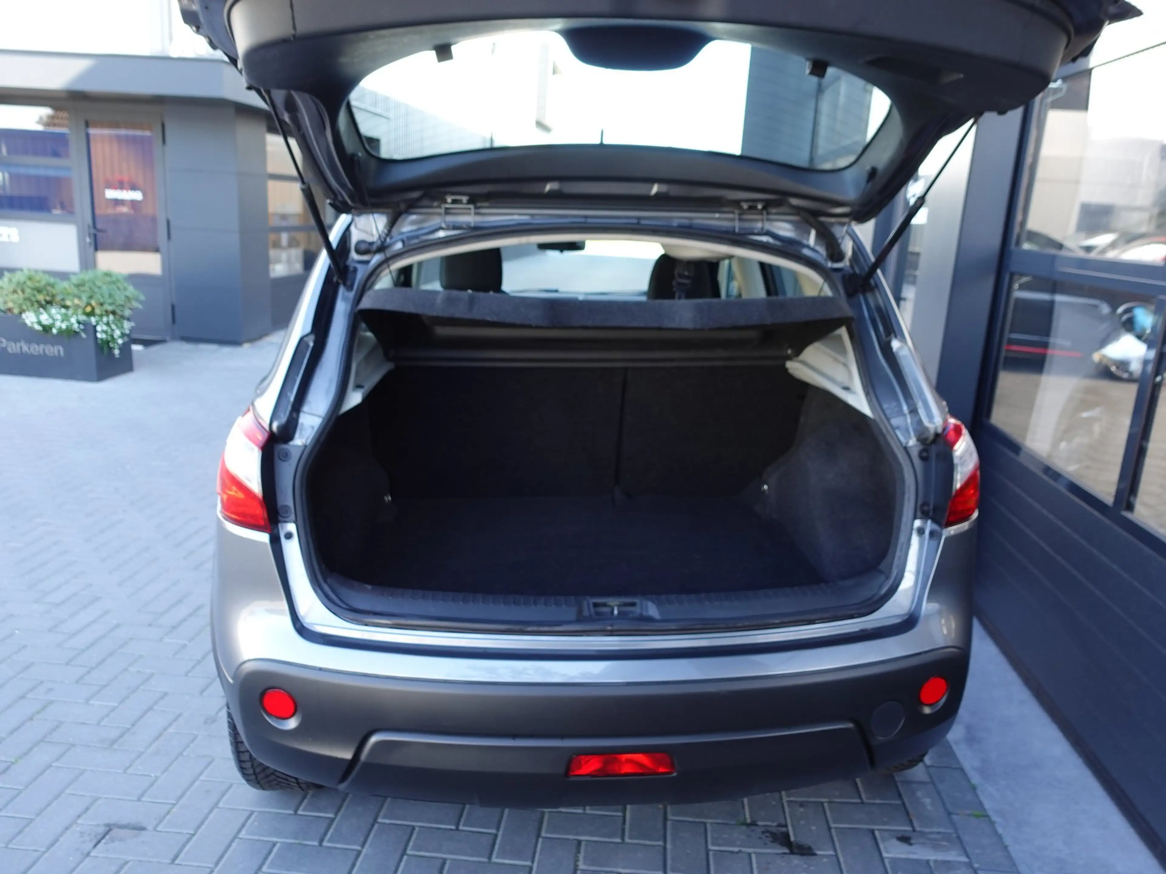 Nissan Qashqai 1.6 Acenta (Navigatie,Cruise,Achteruitrijcamera) — photo 5