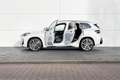 BMW iX1 xDrive30 Launch Edition 67 kWh Blanc - thumbnail 3