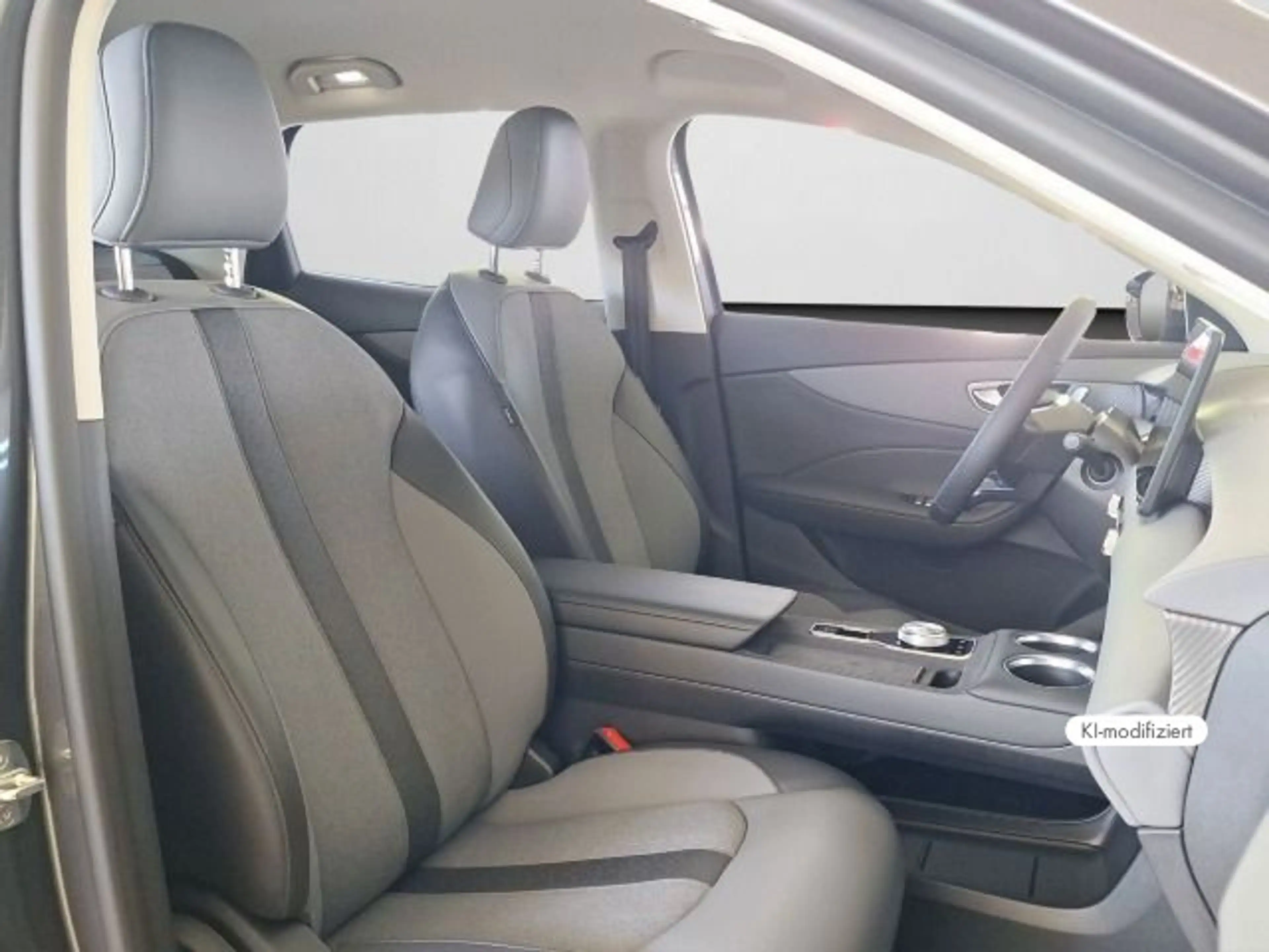 MG MGS5 EV Luxury Longe Range — photo 4