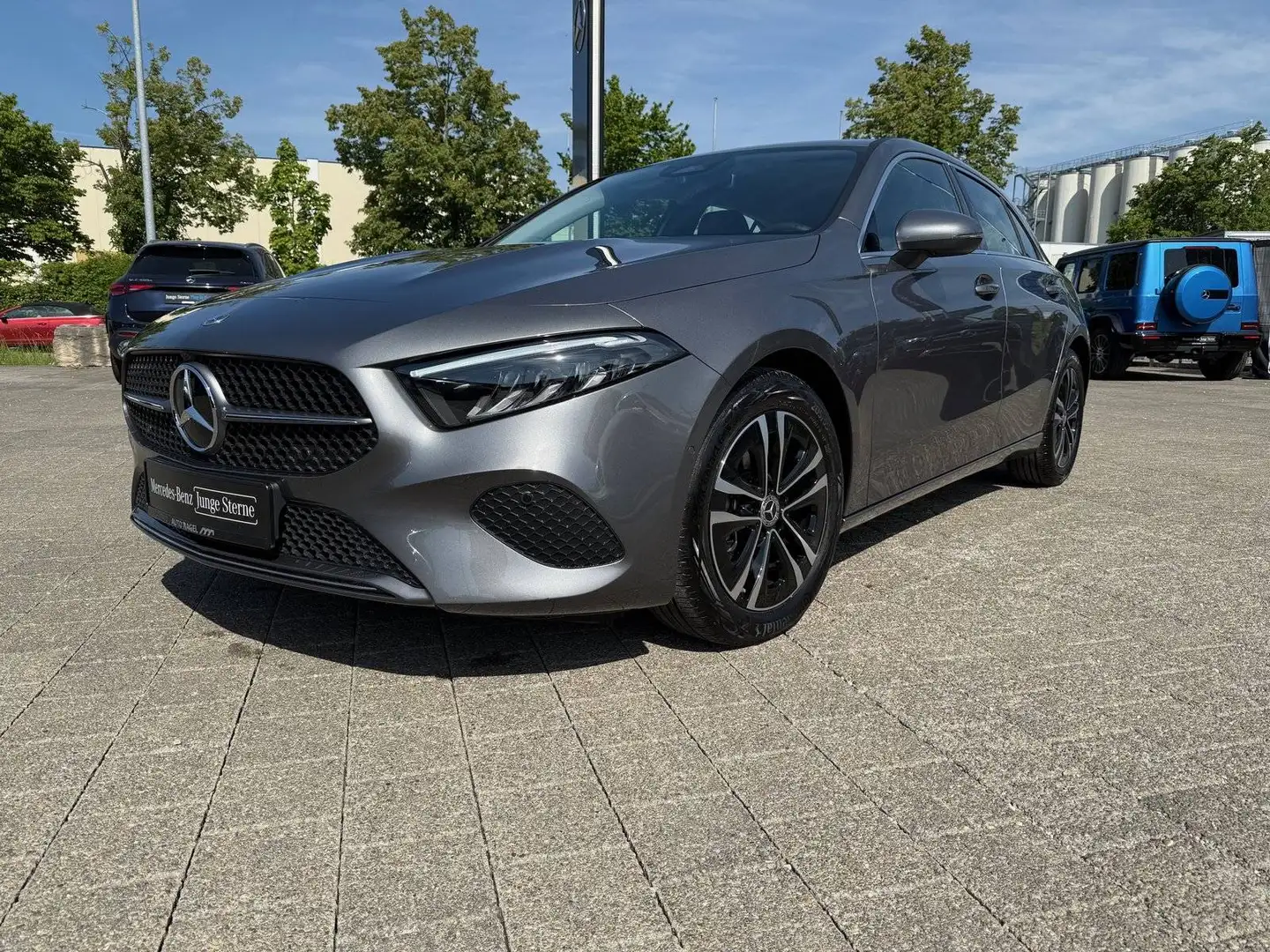 Mercedes-Benz A 200 Progressive*Kamera*Winter-P*Apple CarPlay Gris - 2