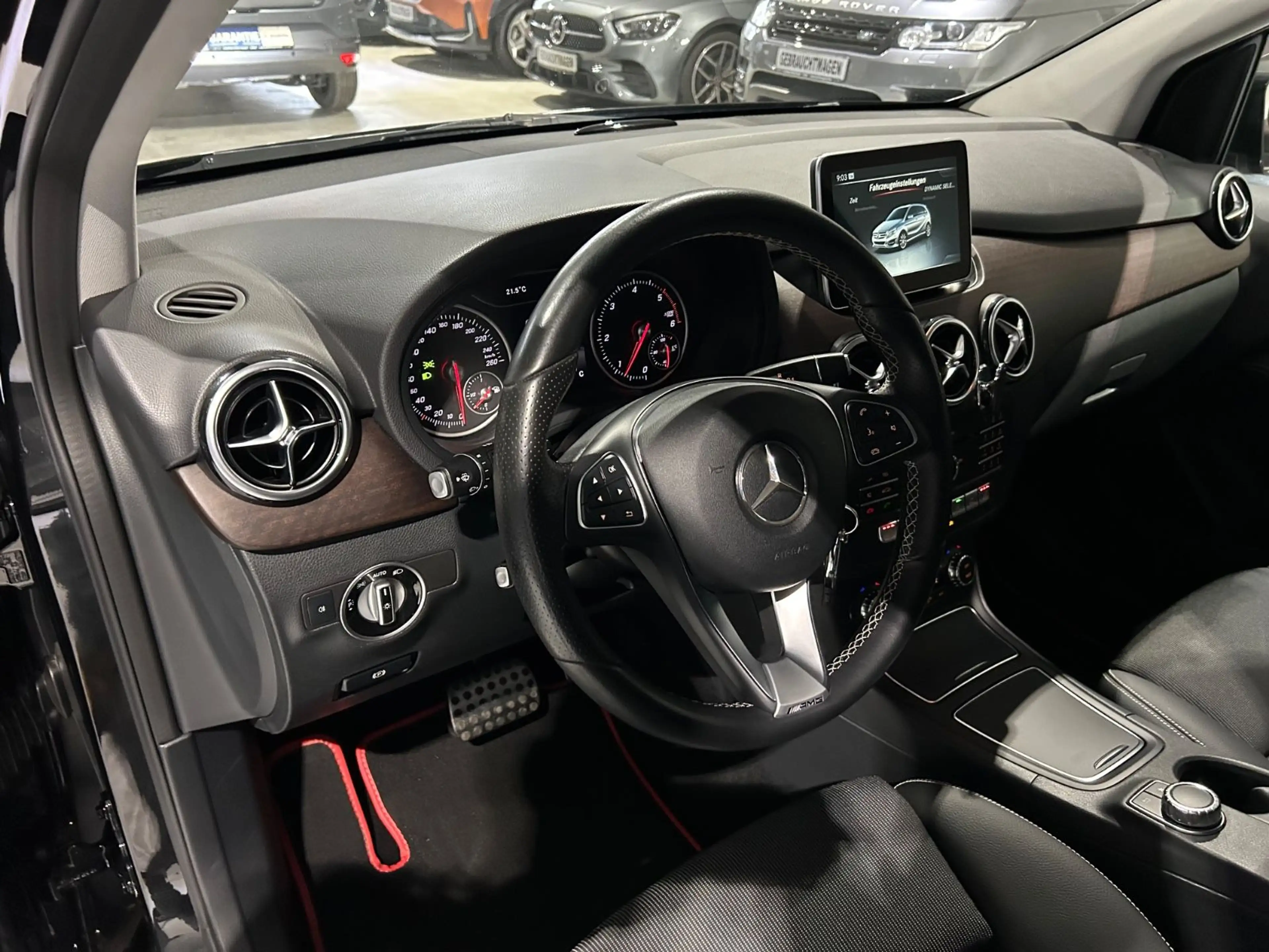 Mercedes-Benz B 220 CDI Urban AHK*LED*Automatik* — photo 12