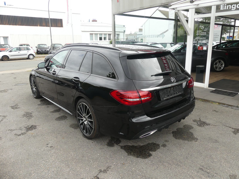 Mercedes-Benz C 300 C T-Modell C 300 d AMG Line — photo 3