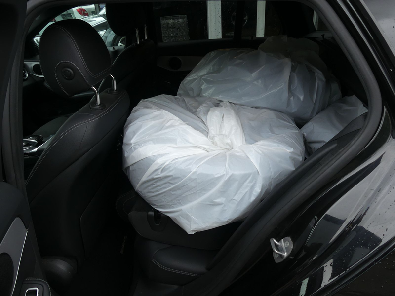 Mercedes-Benz C 300 C T-Modell C 300 d AMG Line — photo 10