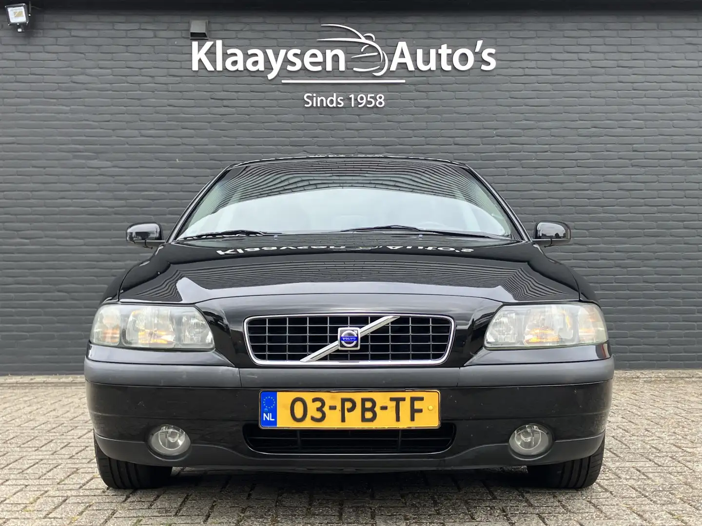 Volvo S60 2.4 Sports Edition 170 pk AUT. | 1e eigenaar | 5 c Noir - 2