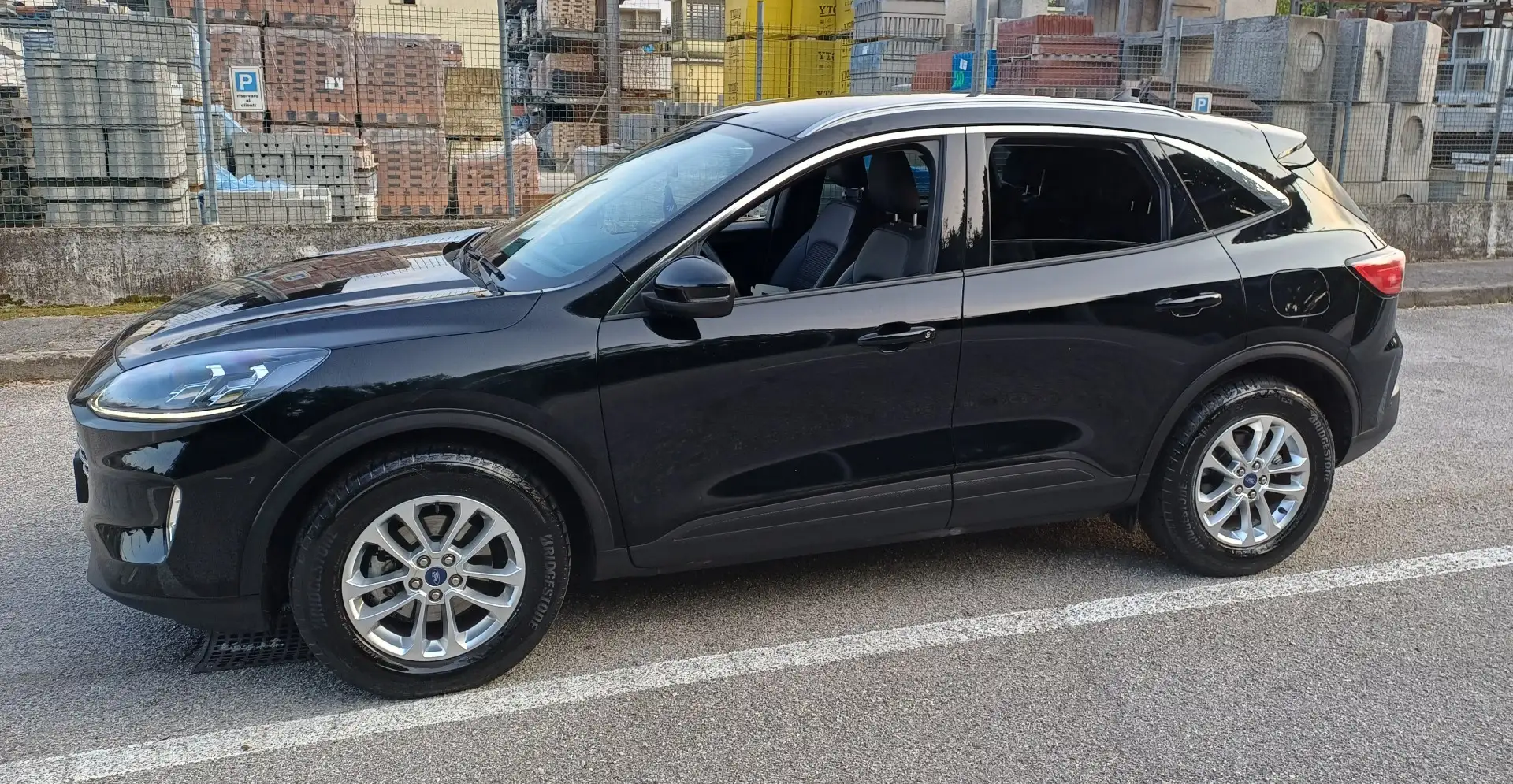 Ford Kuga 1.5 ecoboost Titanium X 2wd 150cv - 2