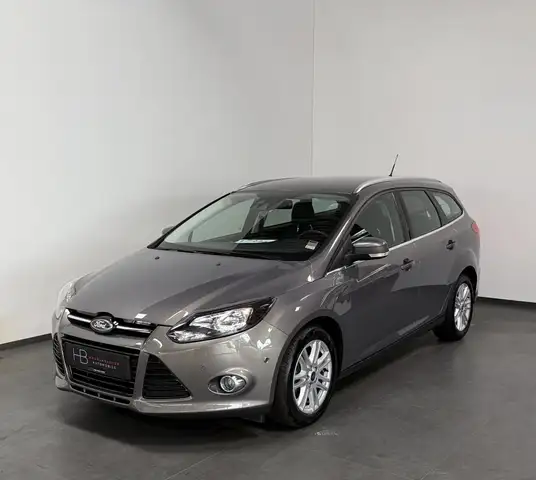 2014 Ford Focus in Brown for sale