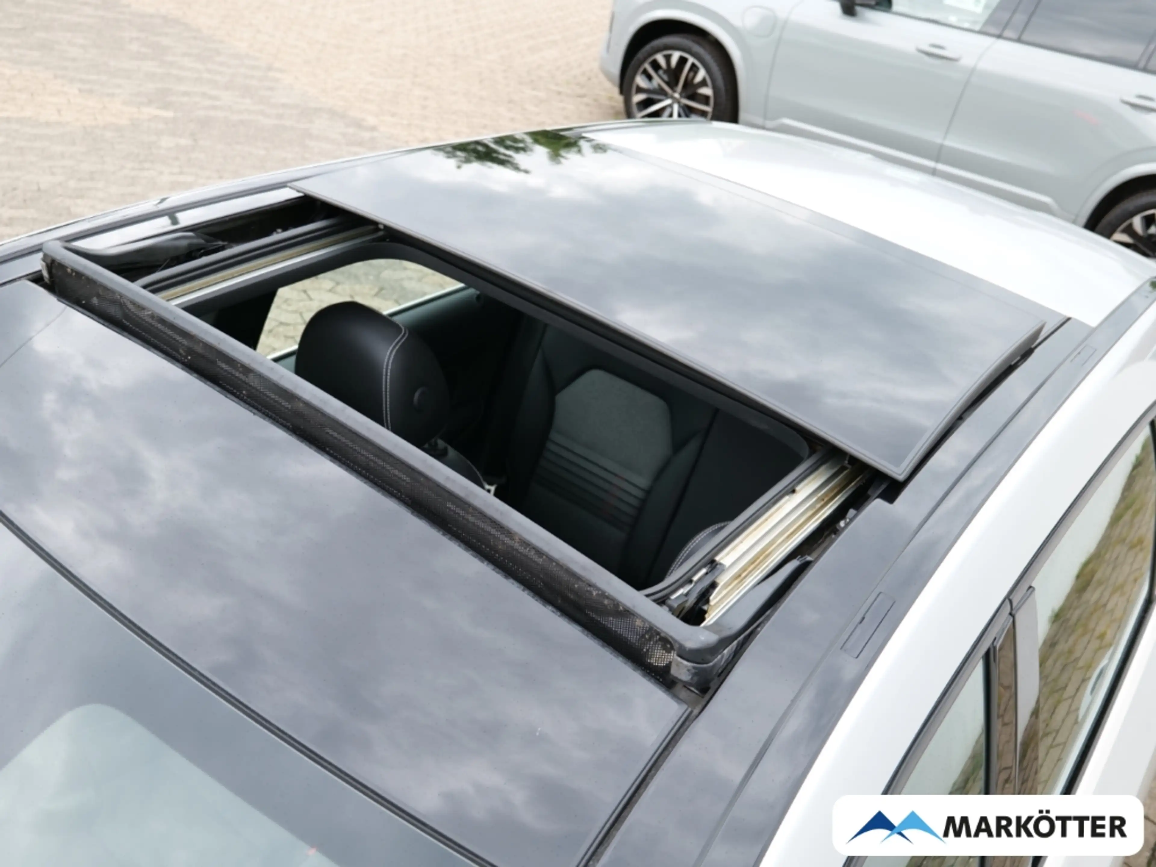 Mercedes-Benz B 200 Urban Navi/LED/Panorama/Tempomat/AHK — photo 14
