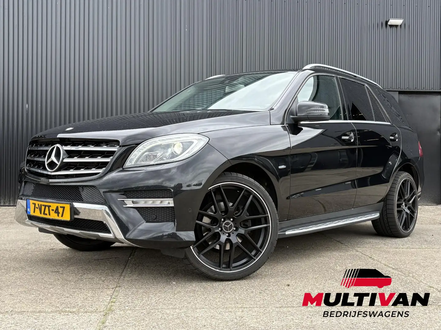 Mercedes-Benz ML 350 4matic V6 GLE | MARGE | Grijs kenteken | 4x4 | 350 Zwart - 1