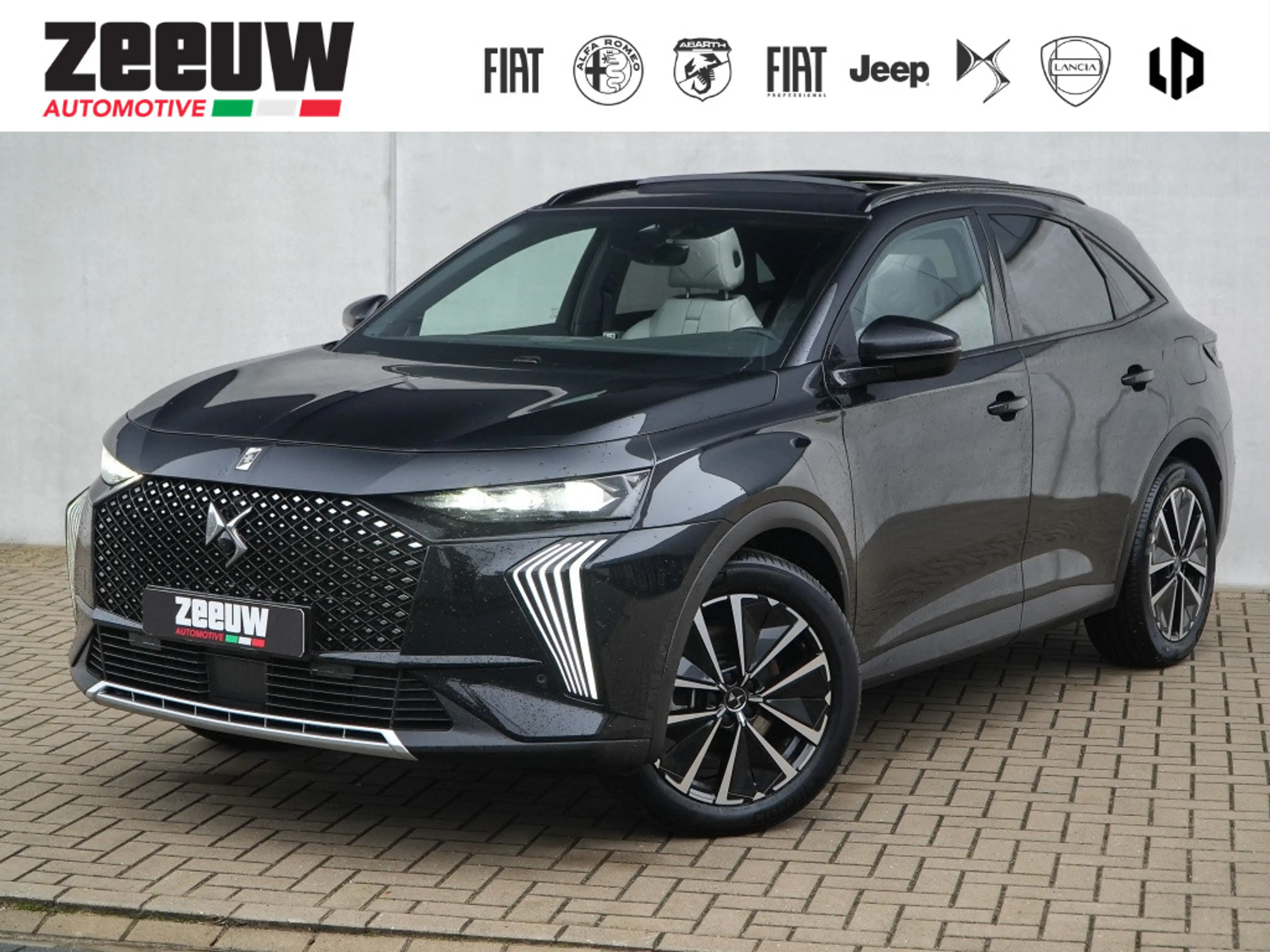 DS Automobiles DS 7 E-Tense 300 PK Étoile 4x4 | Pano | Trekhaak | FOCA