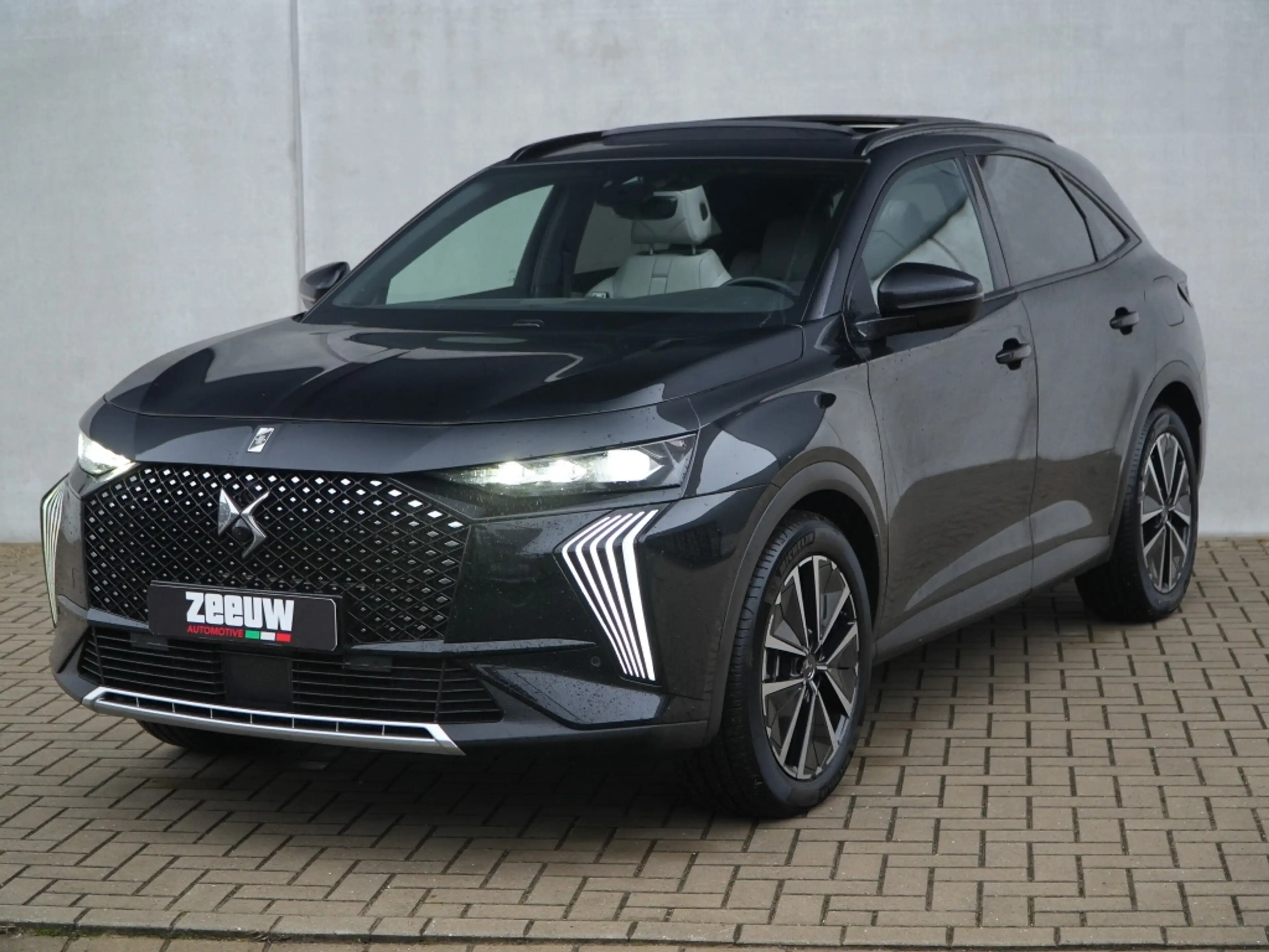 DS Automobiles DS 7 E-Tense 300 PK Étoile 4x4 | Pano | Trekhaak | FOCA — photo 6