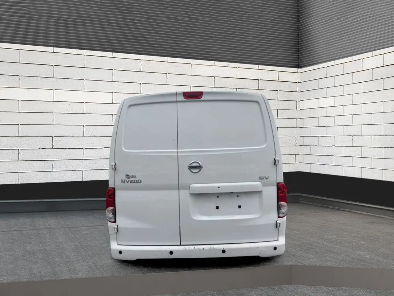 Nissan NV200 снимка Nissan NV200