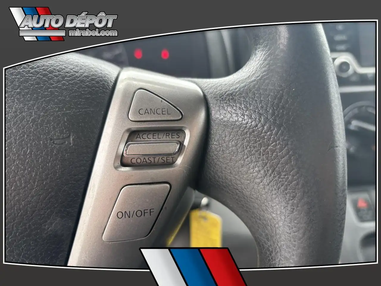 Nissan NV200 снимка Nissan NV200