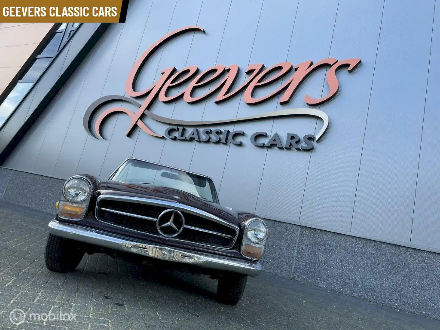 Mercedes-Benz SL 280 PAGODE 2 TOPS CABRIOLET MANUAL TRANSMISSION Red - 2