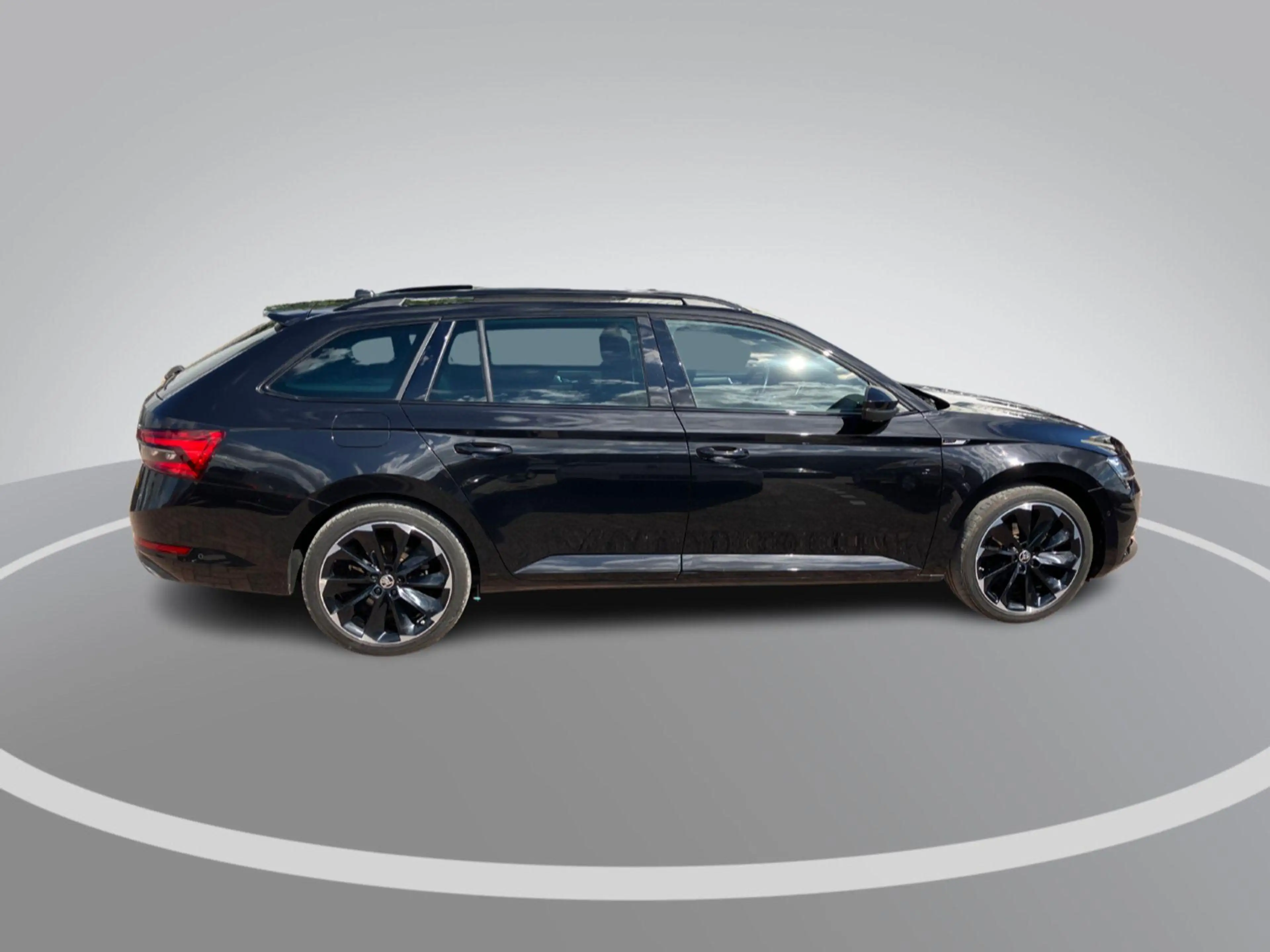 Skoda Superb Combi 1.4TSI 180KW/245PK Sportline Business Panora — photo 3
