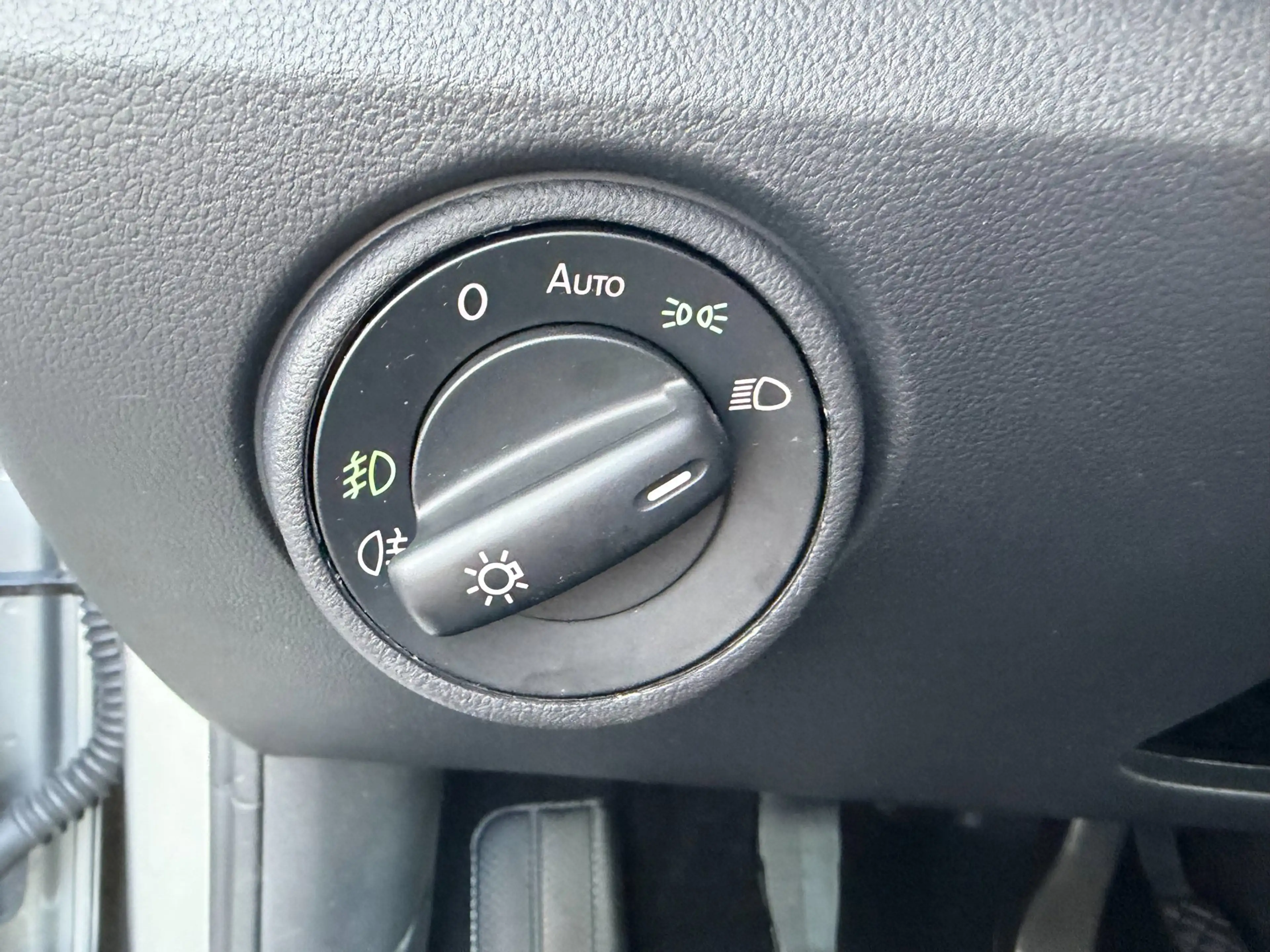 Volkswagen up! 1.0 BMT up! beats / PDC Achter / Handsfree / Airco — photo 18