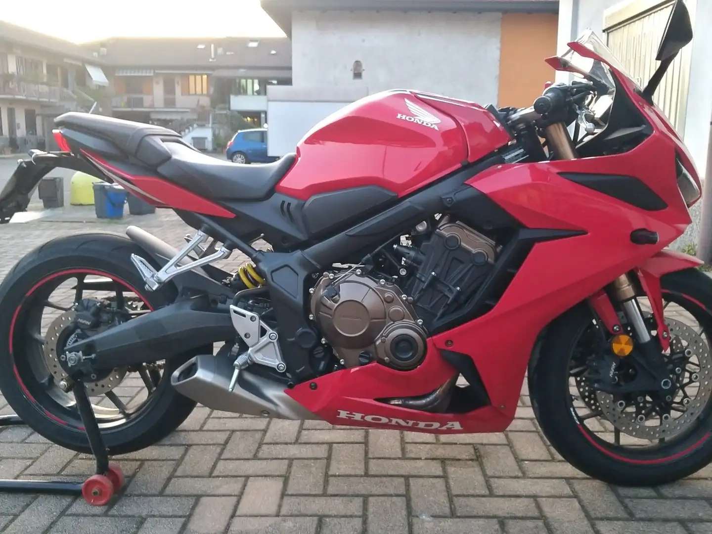Honda CBR 650 r abs Rosso - 2