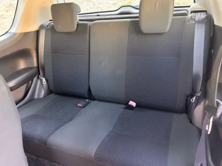 Suzuki Swift 2010, foto 5