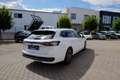 Volkswagen Passat Variant 1.5 eTSI Elegance/Leder/Matri/360 Weiß - thumbnail 5