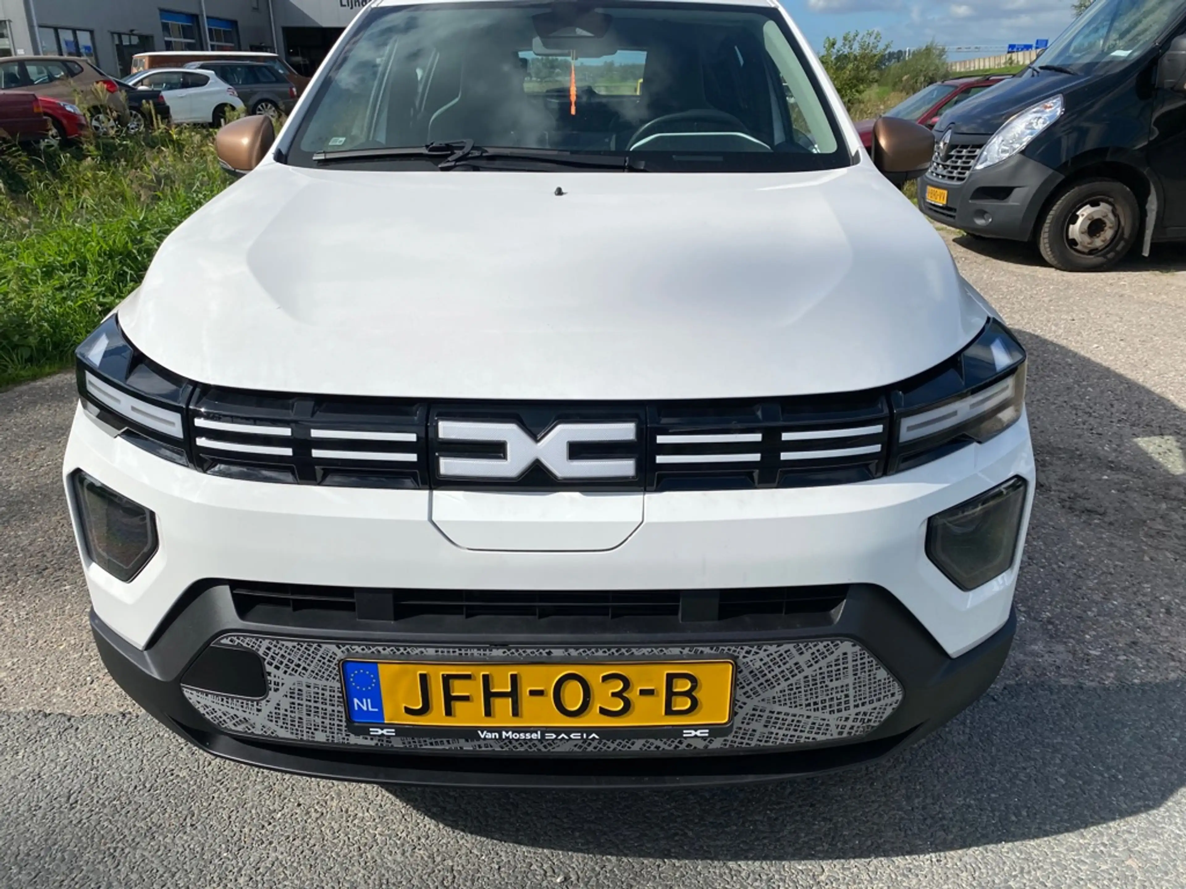 Dacia Spring Extreme 65 26.8 kWh — photo 7