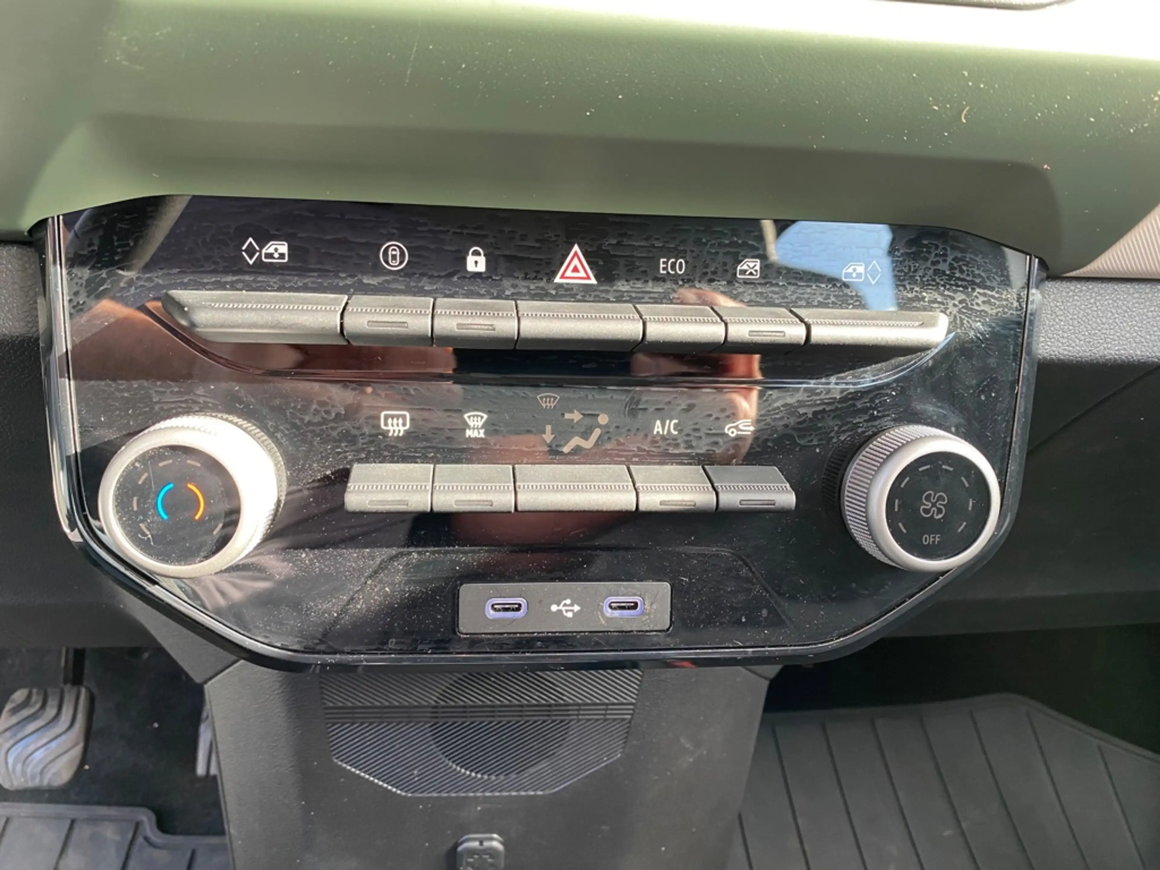 Dacia Spring Extreme 65 26.8 kWh — photo 15