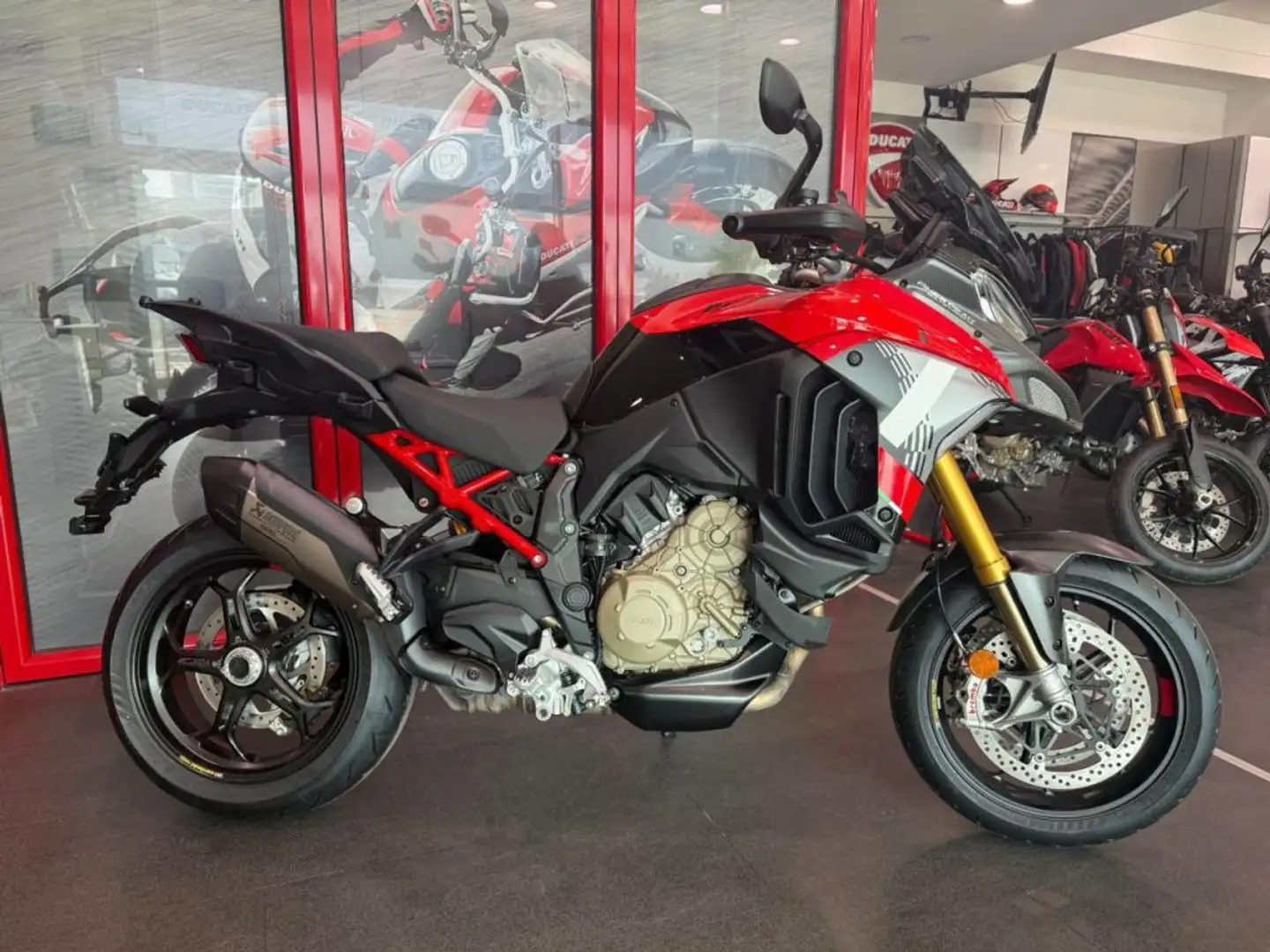 Ducati Multistrada V4 S PIKES PEAK 2025 Rojo - 2