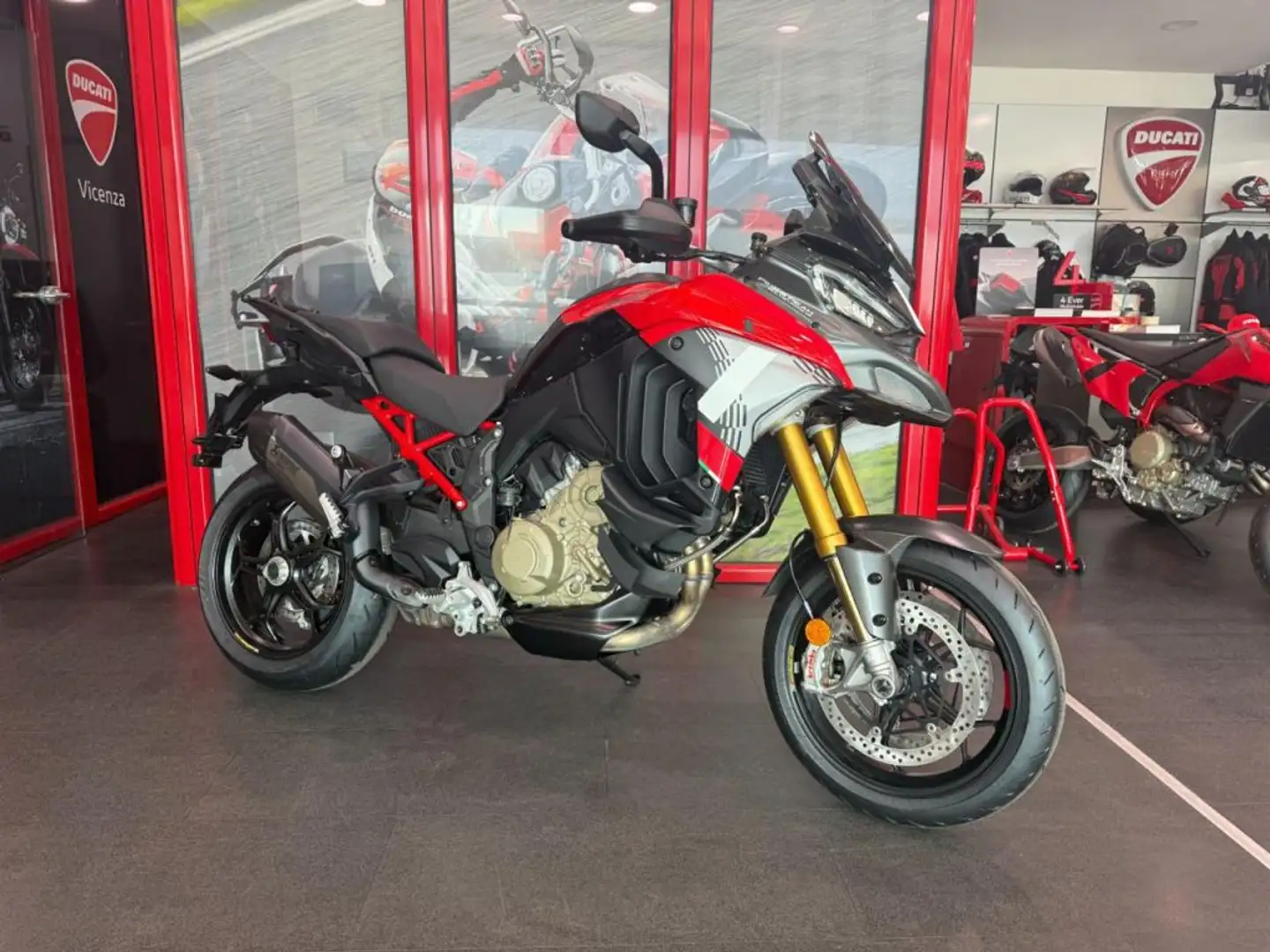 Ducati Multistrada V4 S PIKES PEAK 2025 Rojo - 1