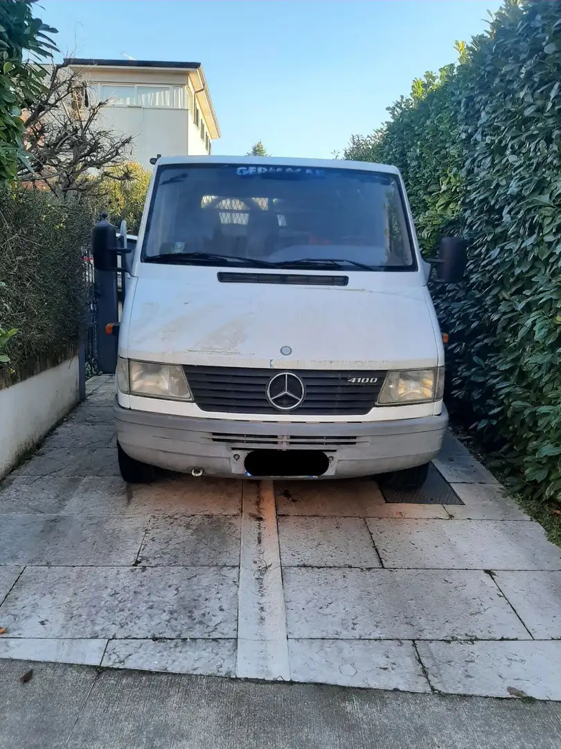 Mercedes-Benz 400 410DTPNG/40/35/B Weiß - 2