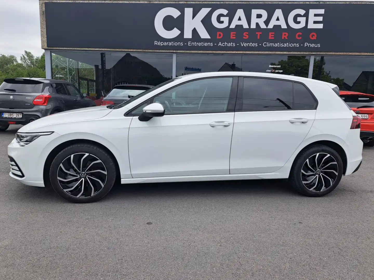 Volkswagen Golf 1.0 TSI Active OPF Blanc - 1