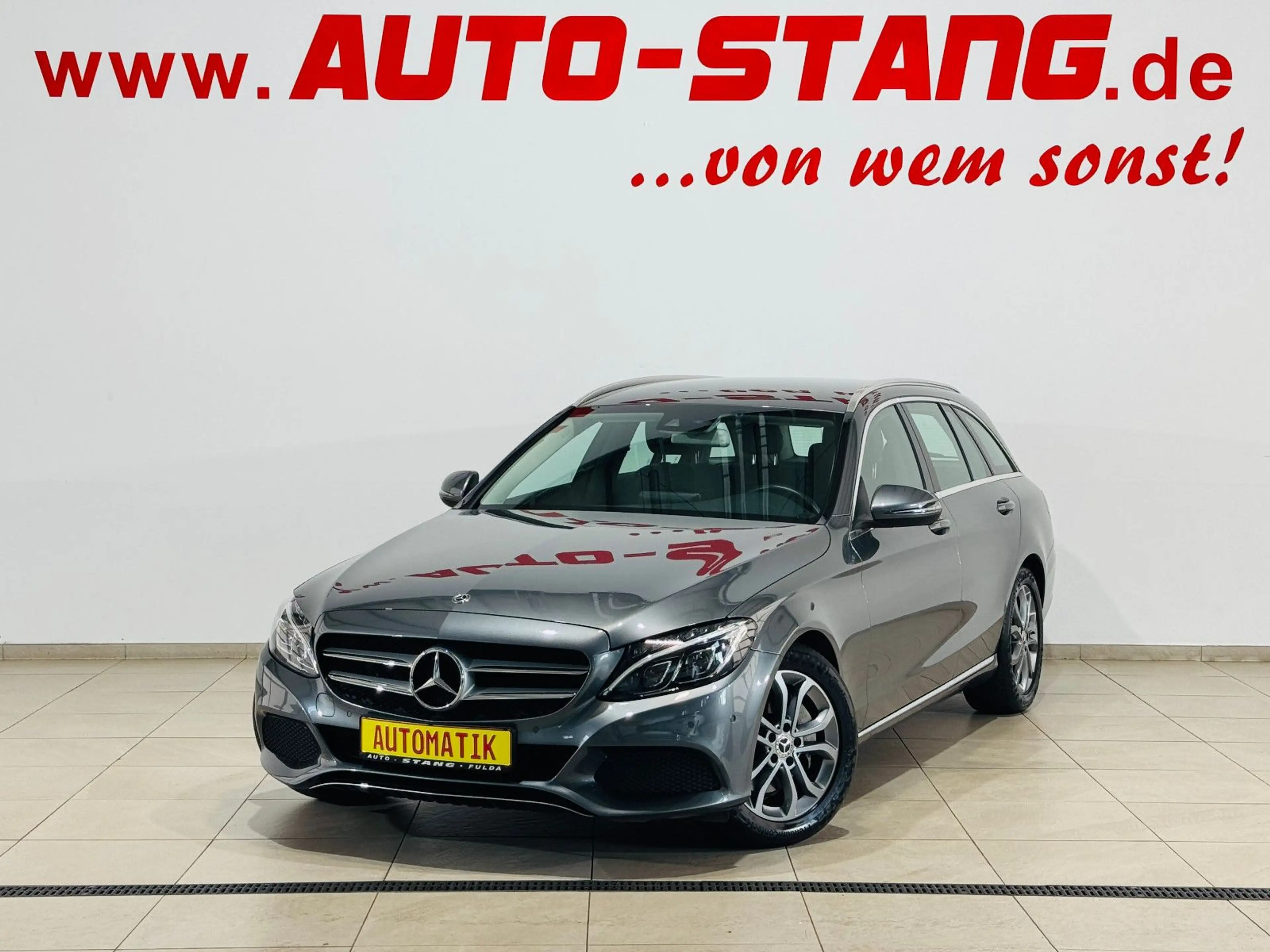 Mercedes-Benz C 250 CGI T*NAVI+TEILLEDER+AHK+17"+KAMERA+WLAN* — photo 2