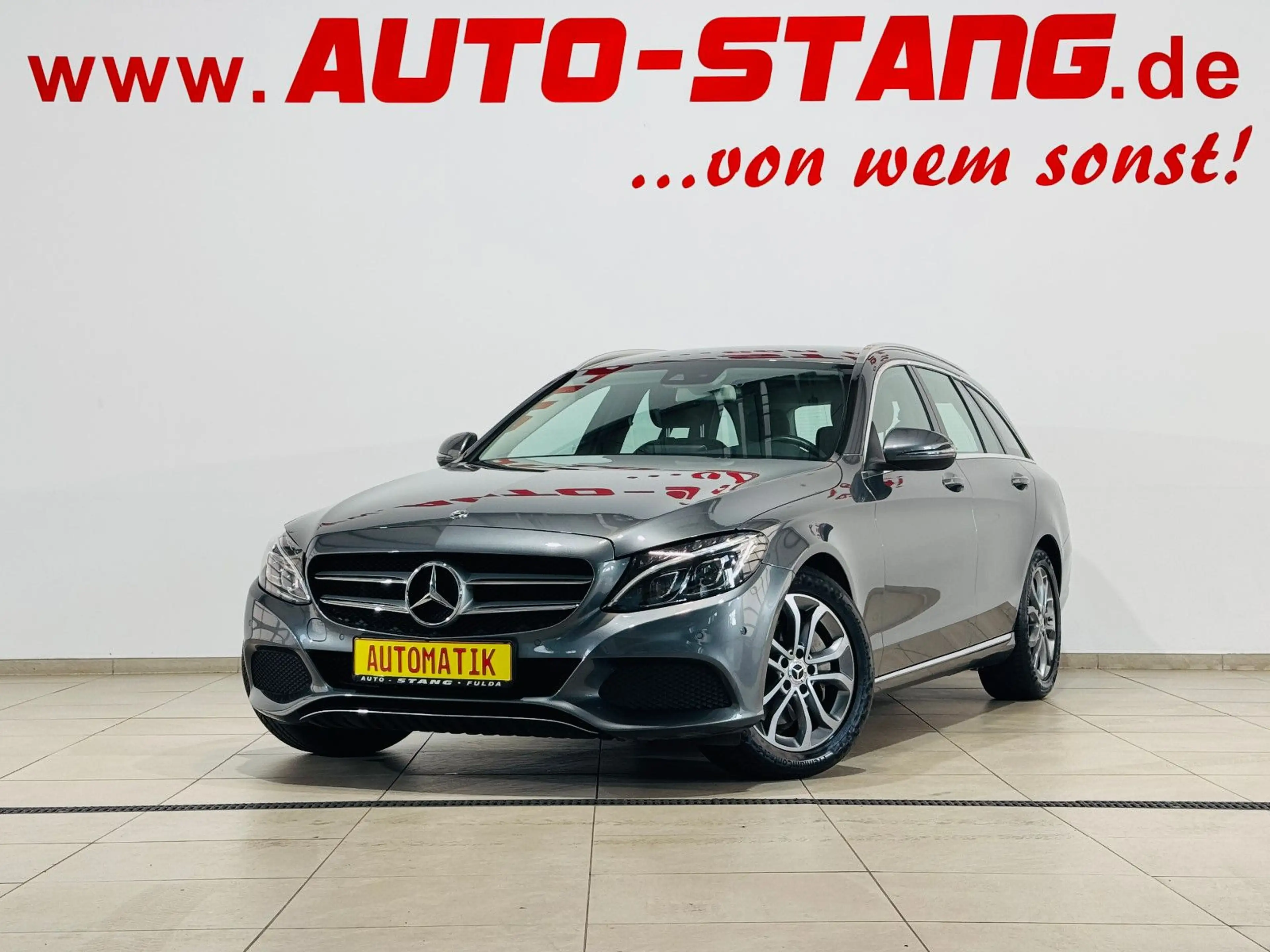 Mercedes-Benz C 250 CGI T*NAVI+TEILLEDER+AHK+17"+KAMERA+WLAN*